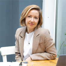Portraitfoto unserer Dozentin Irina Oczko
