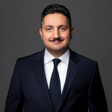 Portraitfoto unseres Dozenten Sait Baskaya